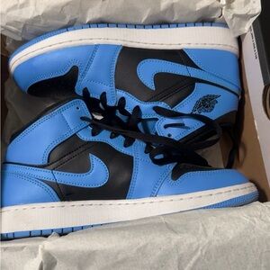 Nike Kids Black and Blue High-Top Sneakers